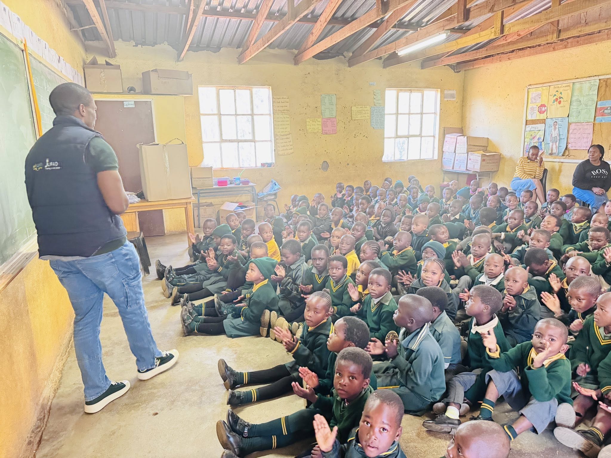 We had the incredible opportunity to visit Mabhawu and Entfubeni Primary schools as part of our Financial Education Outreach Program. It was heartwarming to see the curiosity and enthusiasm of the students as we introduced them to the basics of saving, budgeting, and smart money habits